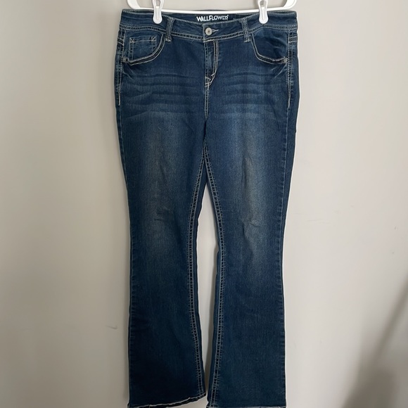 Wallflower Denim - Wallflower the Legend Fit Bootcut jean- size 17